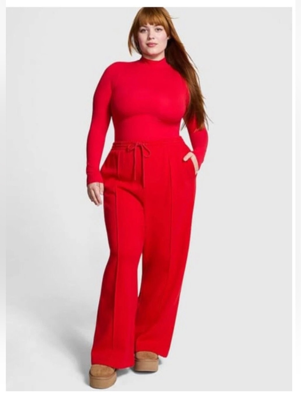 PINK Victoria's Secret Red Ivy Fleece Wide Leg Sweatpants M NWT